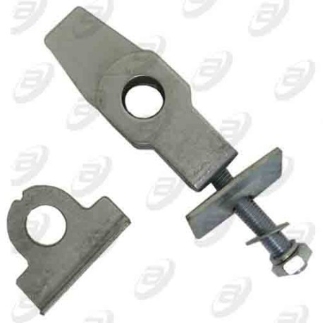 AJUSTADOR CADENA DT150- FT150- FORZA150